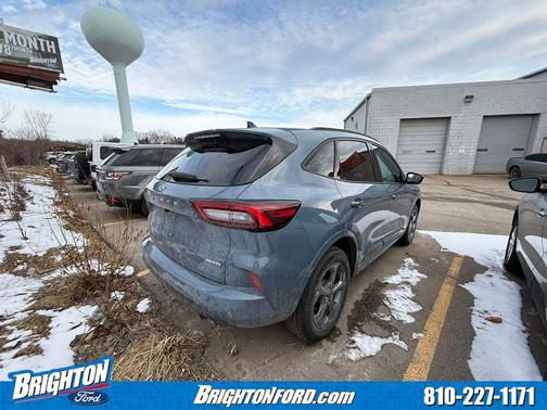 2023 Ford Escape ST-Line Select