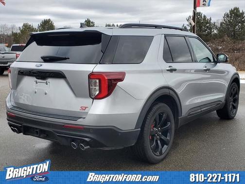 2022 Ford Explorer ST