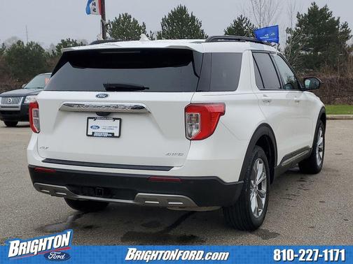 Star White Metallic Tri-Coat 2023 Ford Explorer XLT