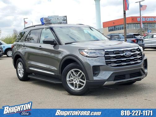 Carbonized Gray Metallic 2025 Ford Explorer Active