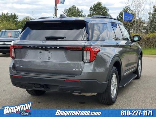 Carbonized Gray Metallic 2025 Ford Explorer Active