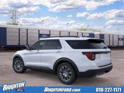 Space White Metallic 2026 Ford Explorer Active