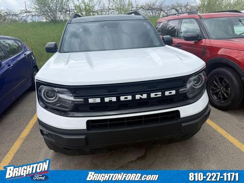 Oxford White 2021 Ford Bronco Sport Outer Banks