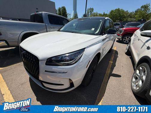 White Metallic 2024 Lincoln Corsair Premiere