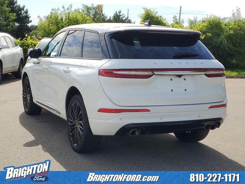 White Metallic 2024 Lincoln Corsair Premiere