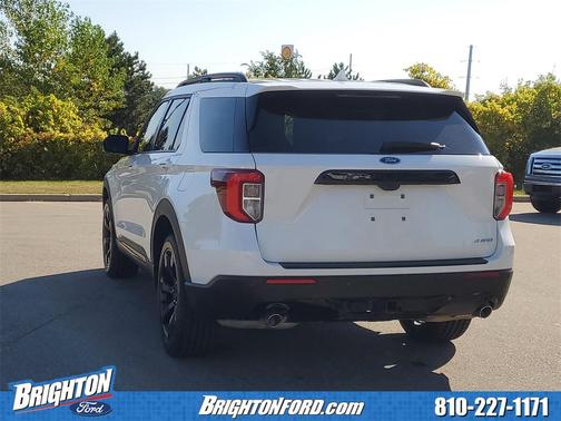2023 Ford Explorer ST-Line