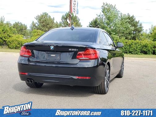 2018 BMW 230 230i