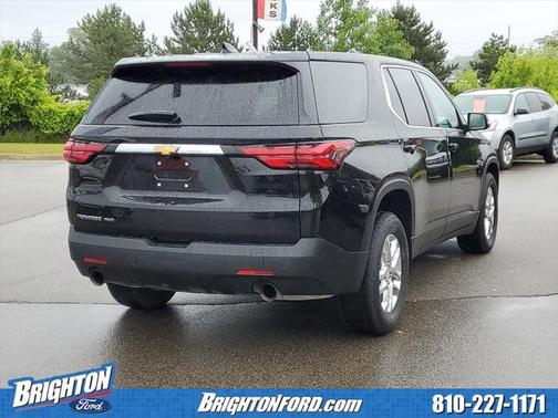 2023 Chevrolet Traverse LS