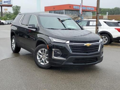 2023 Chevrolet Traverse LS