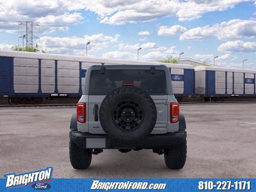 Avalanche Gray 2026 Ford Bronco Big Bend