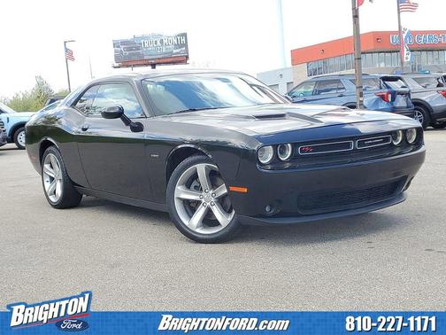 Pitch Black Clearcoat 2015 Dodge Challenger R/T