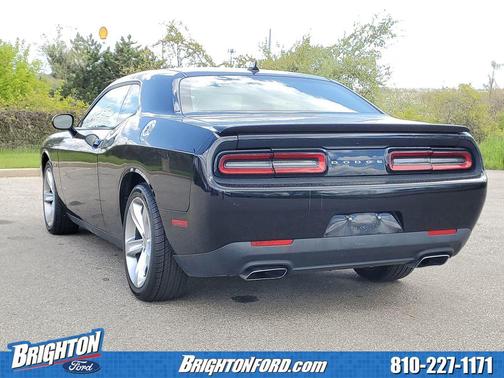 Pitch Black Clearcoat 2015 Dodge Challenger R/T