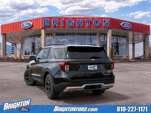Agate Black Metallic 2027 Ford Explorer Tremor