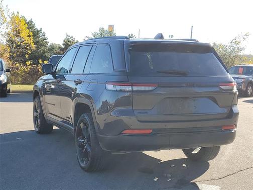 2024 Jeep Grand Cherokee Altitude