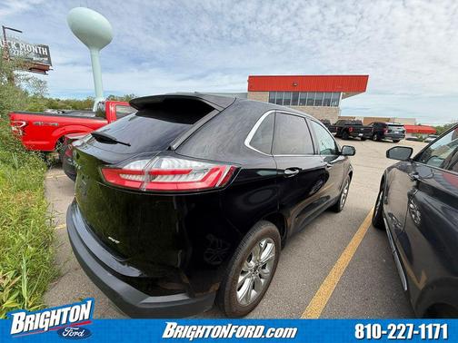 Black Metallic 2024 Ford Edge Titanium