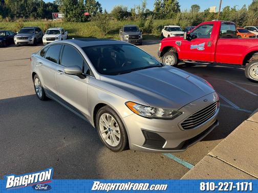 2020 Ford Fusion SE