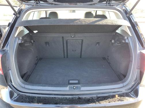 2015 Volkswagen Golf TSI S 2-Door