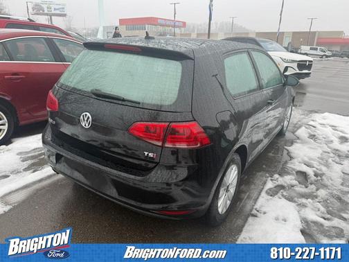 2015 Volkswagen Golf TSI S 2-Door