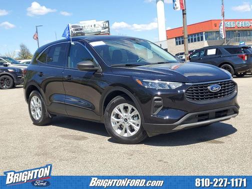 Black Metallic 2023 Ford Escape Active