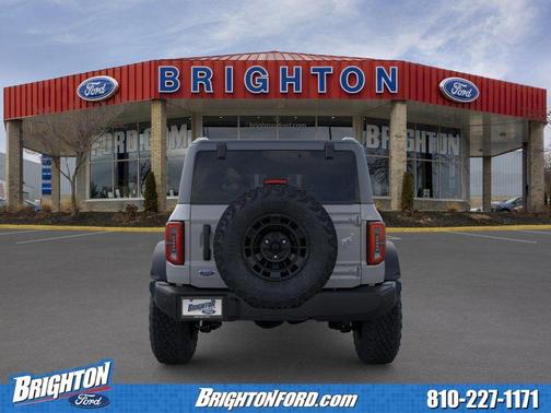 Avalanche Gray 2026 Ford Bronco Outer Banks