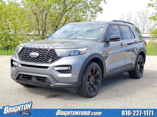 Gray Metallic 2024 Ford Explorer ST