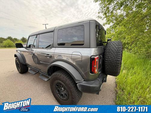 Carbonized Gray Metallic 2023 Ford Bronco Wildtrak