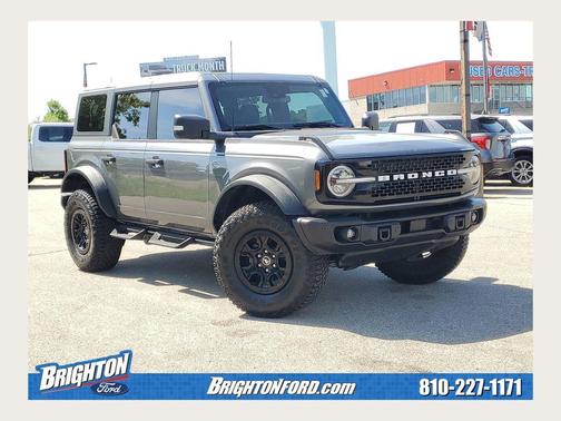 Carbonized Gray Metallic 2023 Ford Bronco Wildtrak