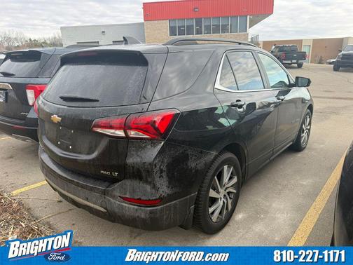 Mosaic Black Metallic 2022 Chevrolet Equinox 1LT