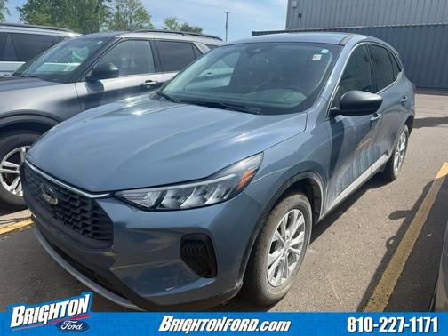 Vapor Blue Metallic 2023 Ford Escape Active