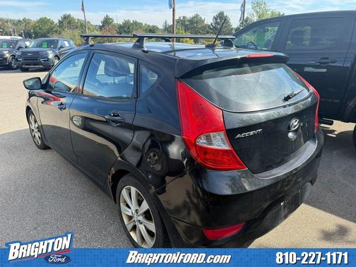 2012 Hyundai Accent SE