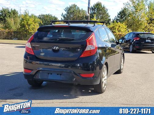 2012 Hyundai Accent SE