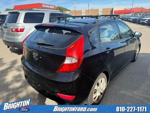 2012 Hyundai Accent SE