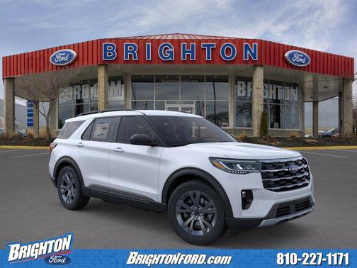 Space White Metallic 2026 Ford Explorer Active