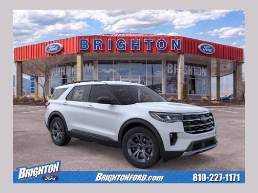 Space White Metallic 2026 Ford Explorer Active
