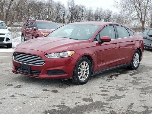 2016 Ford Fusion S