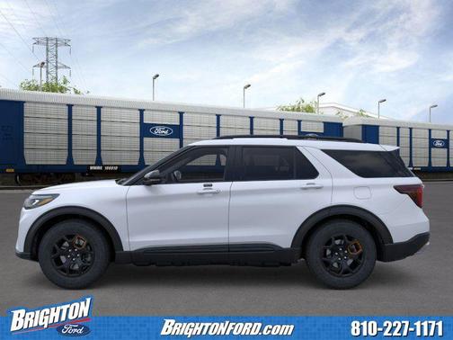 Space White Metallic 2026 Ford Explorer Tremor