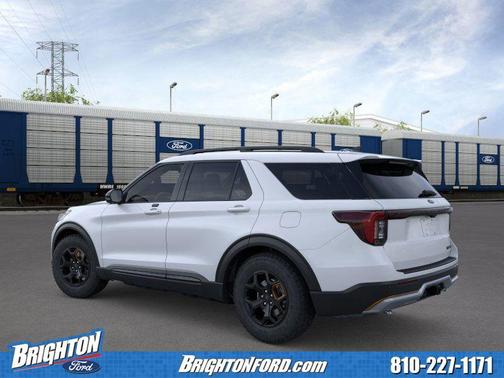 Space White Metallic 2026 Ford Explorer Tremor
