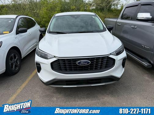 Oxford White 2026 Ford Escape Active