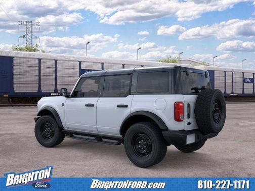 Oxford White 2026 Ford Bronco Big Bend
