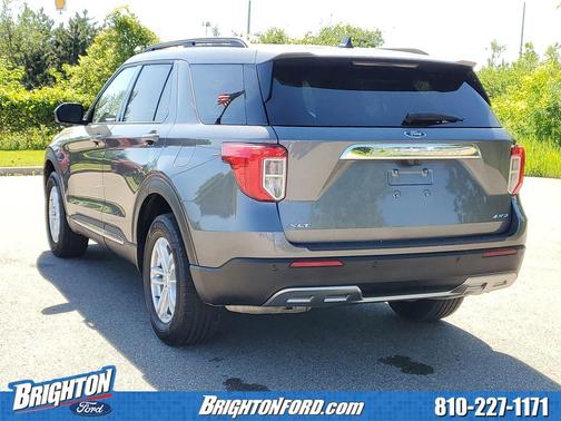 Gray Metallic 2023 Ford Explorer XLT