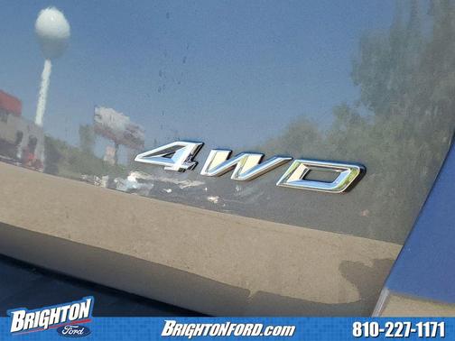 Gray Metallic 2023 Ford Explorer XLT