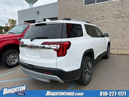 2023 GMC Acadia FWD SLE