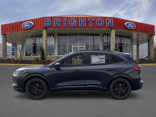 2026 Ford Escape ST-Line Elite