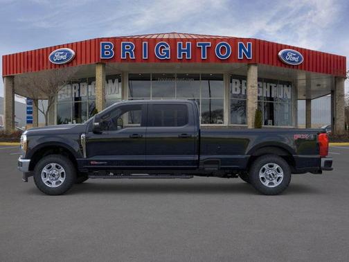 2026 Ford F-350 XLT