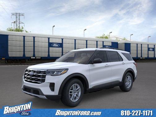 Space White Metallic 2026 Ford Explorer Active