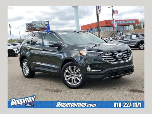 Forged Green Metallic 2023 Ford Edge Titanium