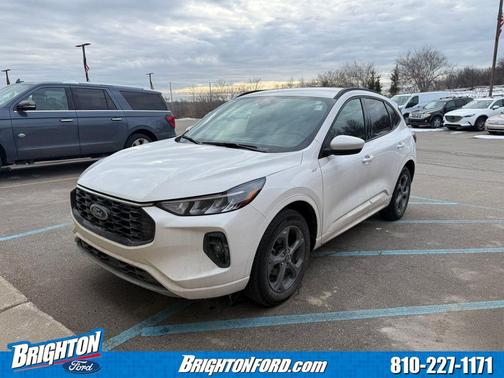 2023 Ford Escape ST-Line Select
