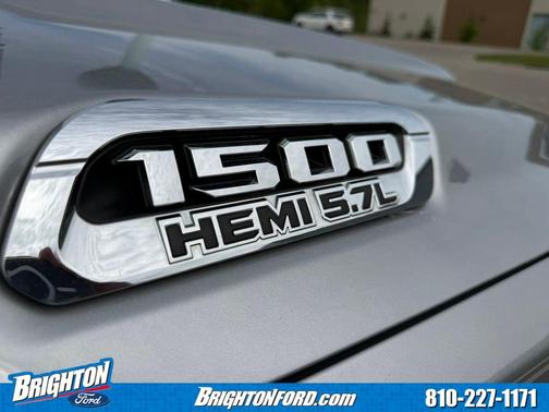 Billet Silver Metallic Clearcoat 2022 RAM 1500 Laramie