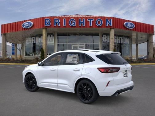 2025 Ford Escape ST-Line Elite