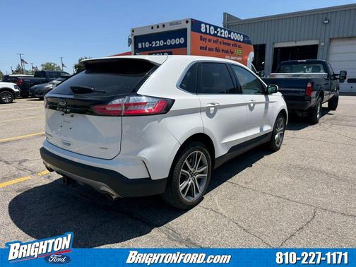 Star White Metallic Tri-Coat 2024 Ford Edge Titanium